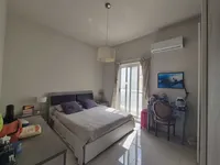 Недвижимость Central Pointe Residence: 2