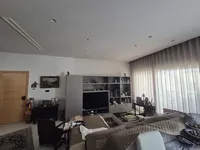 Недвижимость Central Pointe Residence: 5