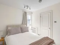 Недвижимость Redcliffe Place: 5