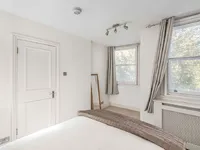 Недвижимость Redcliffe Place: 6