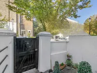 Недвижимость Redcliffe Place: 16