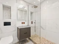 Недвижимость Flood Street: 9