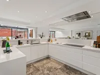 Недвижимость Flood Street: 12