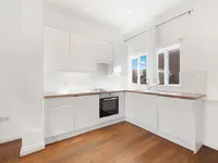 Недвижимость St. Marys Road: 7