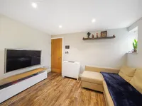 Недвижимость Waterlow Road: 2