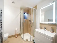 Недвижимость Waterlow Road: 10