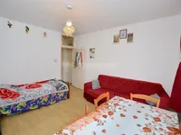 Недвижимость Globe Road: 1