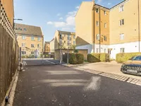 Недвижимость Chandler Way, Peckham: 2