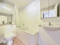 Недвижимость Chandler Way, Peckham: 4