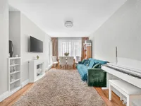 Недвижимость Derbyshire Street: 11