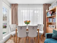 Недвижимость Derbyshire Street: 15