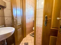 Недвижимость Квартира 4 комнаты Центр: 11