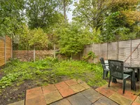 Недвижимость Hermitage Road: 2