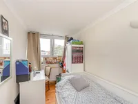 Недвижимость Yelverton Road: 2