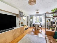 Недвижимость Henley Drive: 8