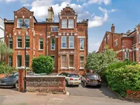 Недвижимость Coolhurst Road: 1