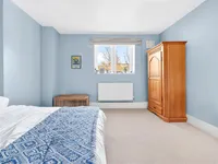 Недвижимость James Middleton House, Middleton Street: 2