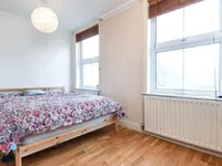 Недвижимость Southolm Street: 2