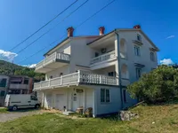 Недвижимость Семейный дом 438 м² в Побри: 3