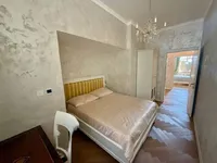 Недвижимость Трёхкомнатная квартира в центре: 13