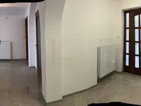 Недвижимость Трехкомнатная квартира в центре Опатии: 35