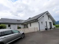 Недвижимость Двухэтажный дом Новая Радовлица: 1