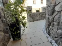 Недвижимость Двухкомнатная квартира Поляне: 22