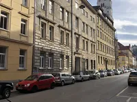 Недвижимость Квартира 2,5-комнатная, Центр: 18