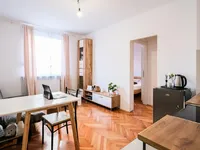 Недвижимость Квартира, 4 комнаты, центр: 2