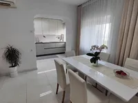 Недвижимость Квартира на улице Побешка: 7