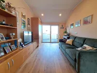 Недвижимость Квартира, 4-комнатная: 9