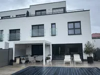 Недвижимость House 3 bedrooms for sale in Remich: 1
