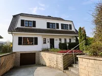 Недвижимость Villa 5 bedrooms for sale in Lintgen: 1