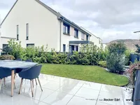 Недвижимость House 4 bedrooms for sale in Lorentzweiler: 4