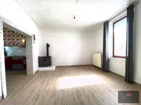 Недвижимость House 3 bedrooms for sale in Perle: 2