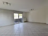 Недвижимость Apartment 2 bedrooms for sale in Berchem: 2