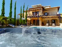 Недвижимость 3 Bedroom Villa For sale in Kouklia: 1