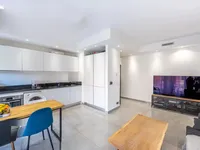 Недвижимость Apartment Monaco, Port: 2