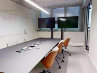 Недвижимость Офисное помещение в центре: 3