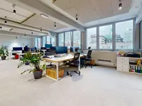 Недвижимость Офисное помещение в центре: 4