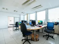 Недвижимость Офисное помещение в Ново Стегне: 3