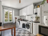 Недвижимость Apartment: 8