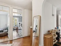 Недвижимость Apartment: 11