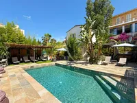 Недвижимость Villa Petit Juas: 1