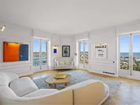 Недвижимость Villa Petit Juas: 1