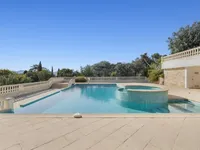 Недвижимость Villa Croix des Gardes: 8