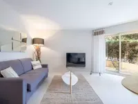 Недвижимость Property Type: Villa
Location: Malibu, California: 2