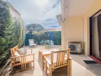 Недвижимость Property Type: Villa
Location: Malibu, California: 9