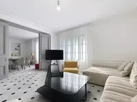 Недвижимость Villa Croix des Gardes: 1