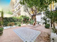 Недвижимость Villa Croix des Gardes: 12